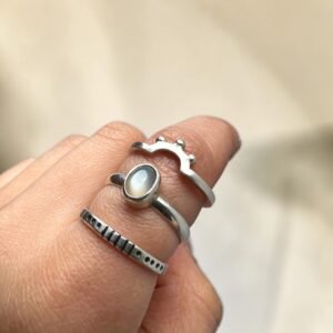 ANILLO TRIADA CON PIEDRA